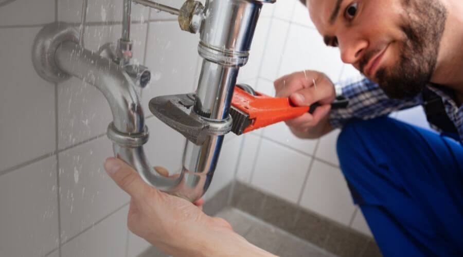 Professional same day plumber services in Midlothian, TX